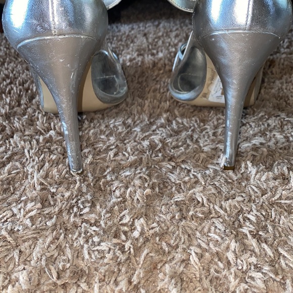 BCBGeneration silver/transparent Cynthia heels - Picture 6 of 10